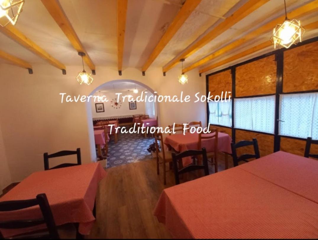Sokolli Guest House Gjirokastër Buitenkant foto